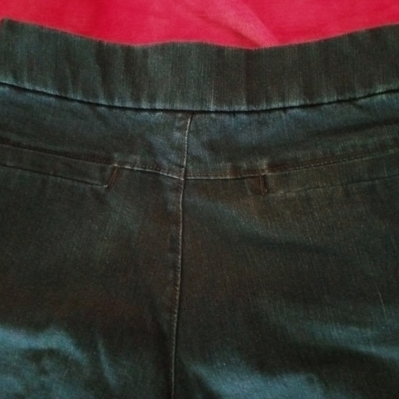 Lee 'Styleup" dark wash blue denim bootcut jeans - Picture 2 of 5